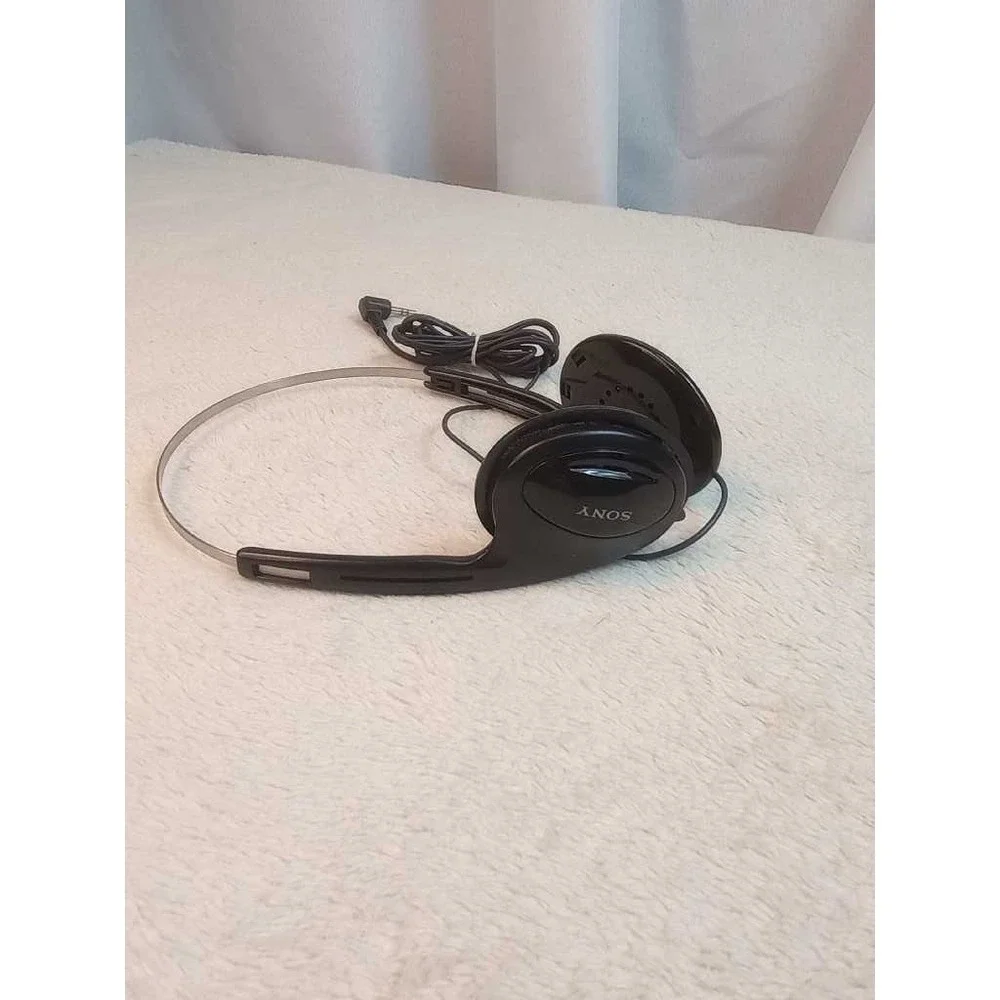 Sony MDR-A35 Headphones Lightweight Over-Ear Retro Vintage Style